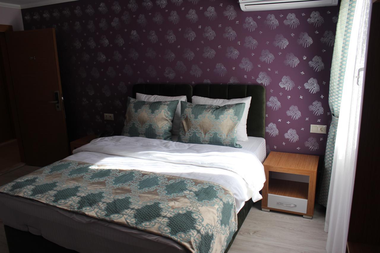 Safran Palas Yenifoca Chambre photo